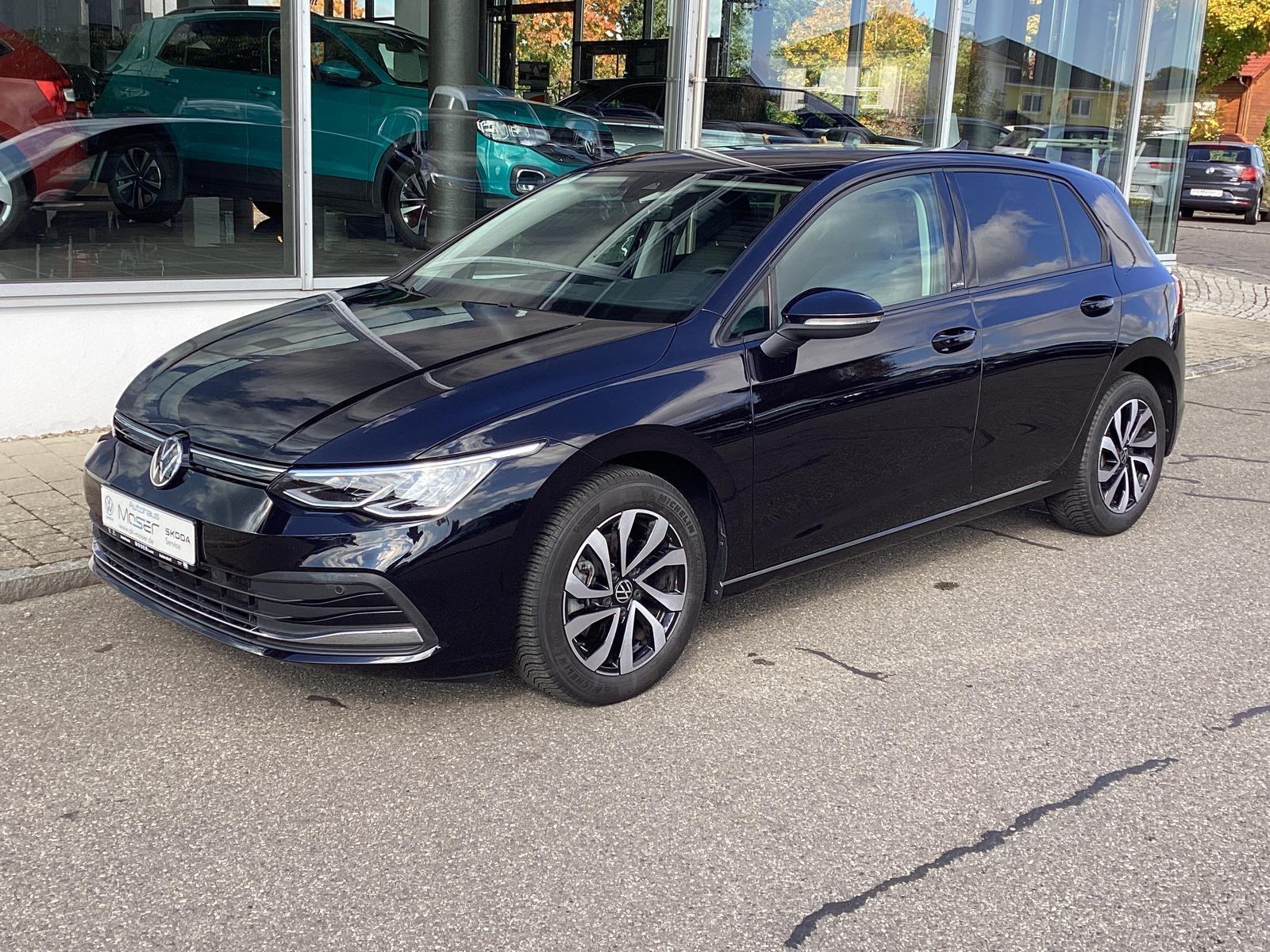 Volkswagen Golf VIII 2.0 TDI DSG Active/Kamera/ACC/Navi/AHK