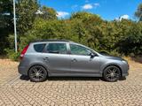Hyundai i30 - Hyundai i30 aus 2012 mit Diesel-Antrieb: Kombi
