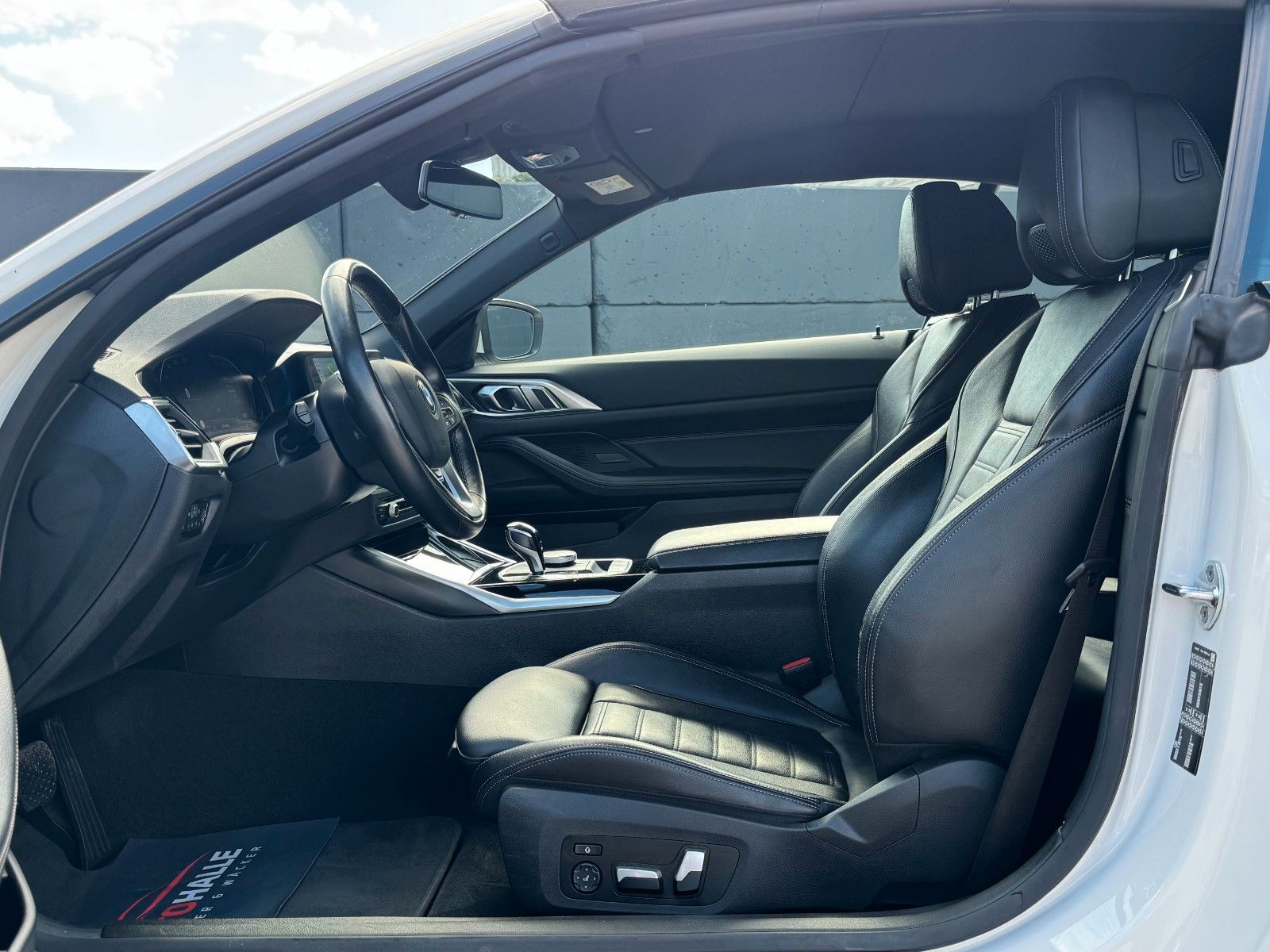 Fahrzeugabbildung BMW 420i Cabrio Aut. Memory Leder CAM HiFi AHK