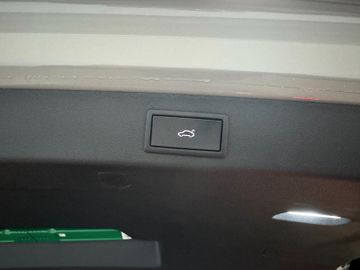 Skoda Kodiaq 2.0 TDI 4x4 Sportline Pano AHK 7-Sitze