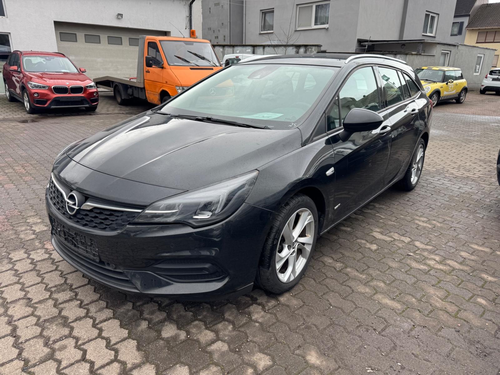 Opel Astra K Sports Tourer Design&Tech "Motorschaden"