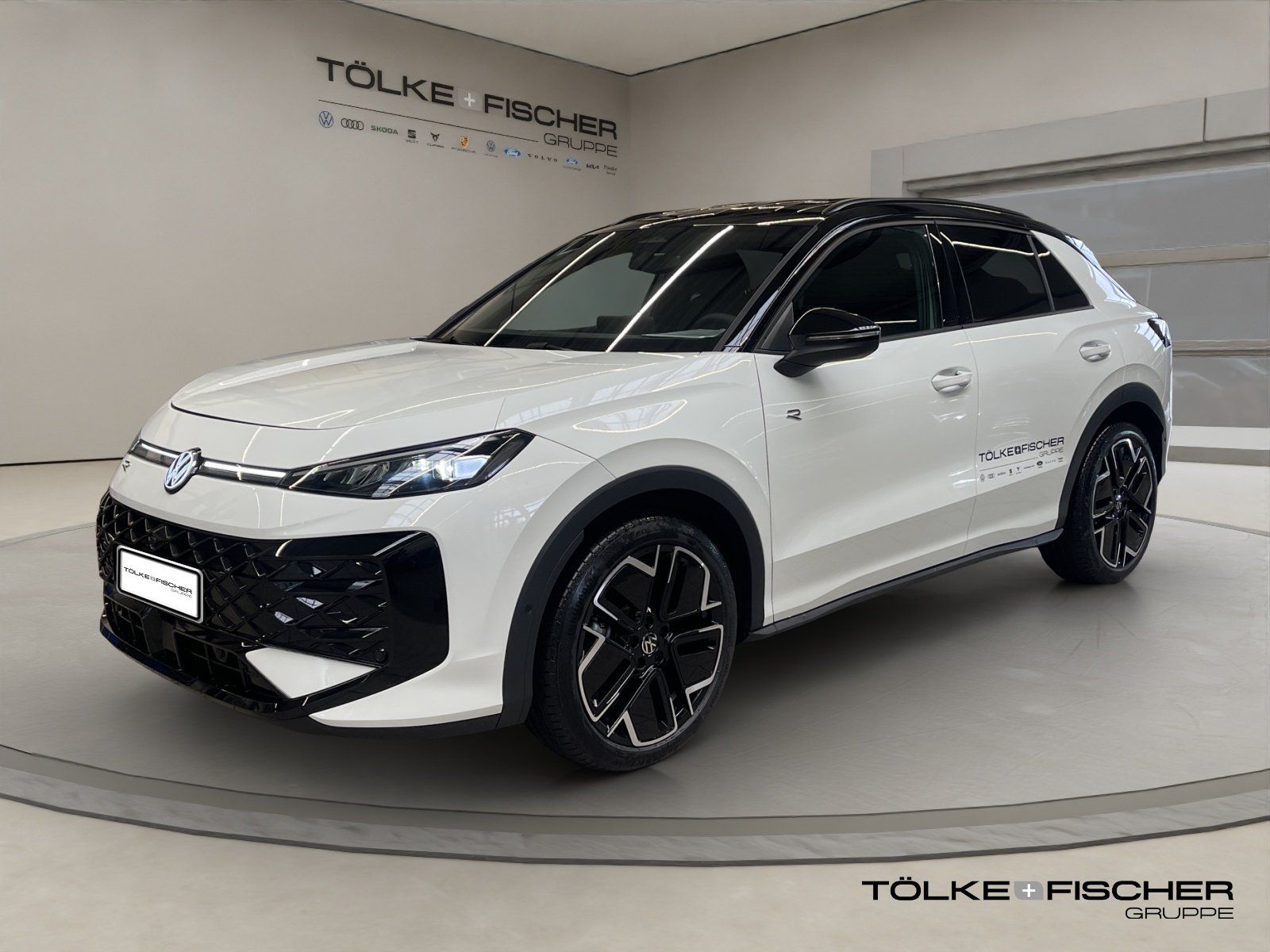 Volkswagen T-Roc R-Line 1.5 l eTSI OPF DSG R-Line IQLight foto 2