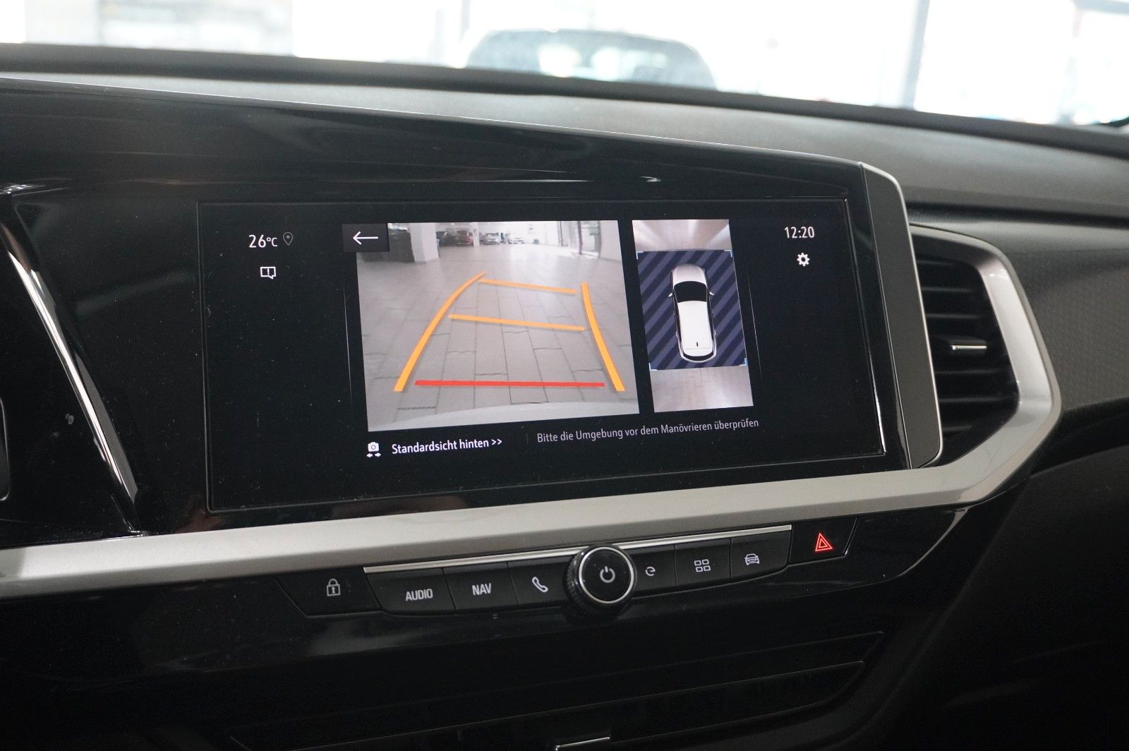 Fahrzeugabbildung Opel Grandland (X) 1.6T GSe HYBRID 4X4 NAVI/LED/SPORT
