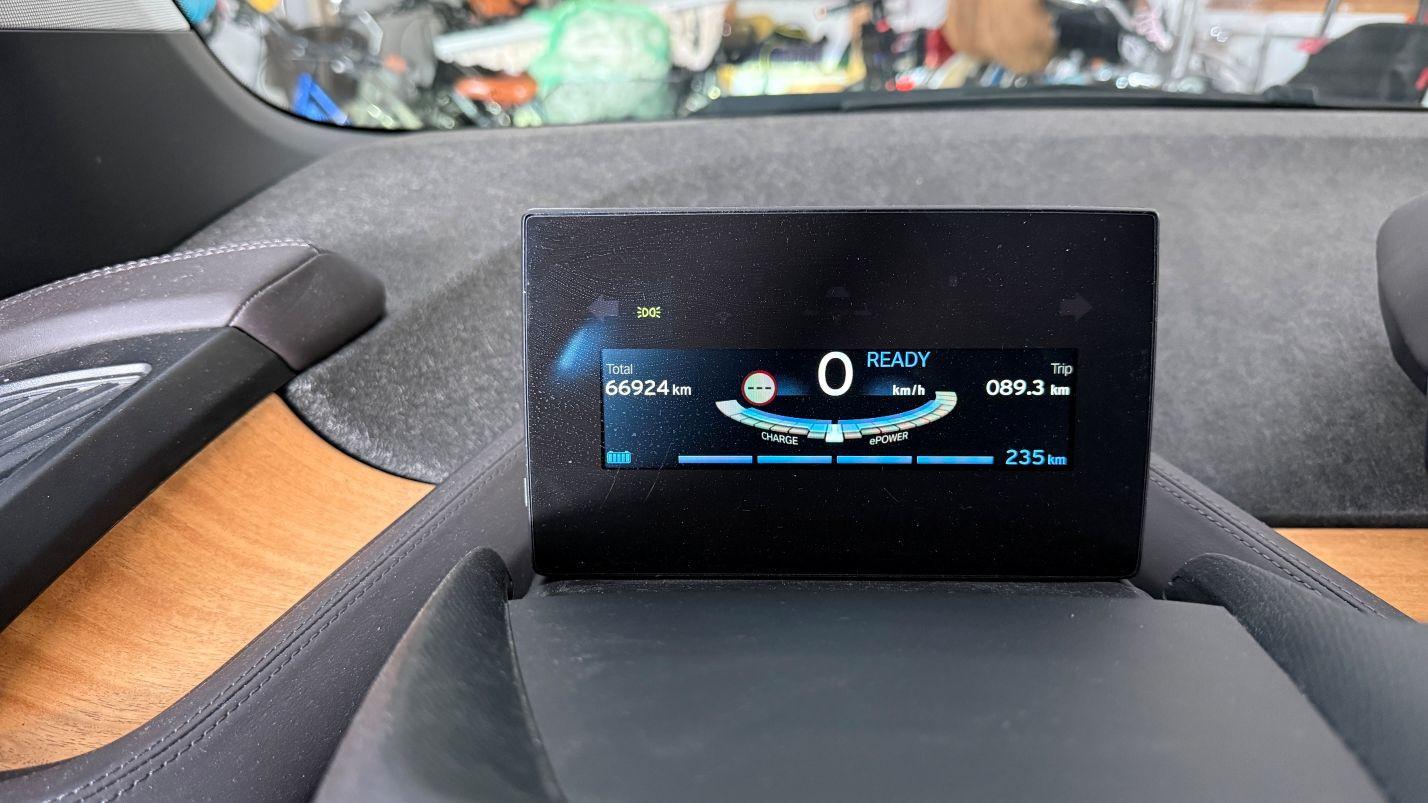 BMW i3 (94 Ah) - Frauenfahrzeug