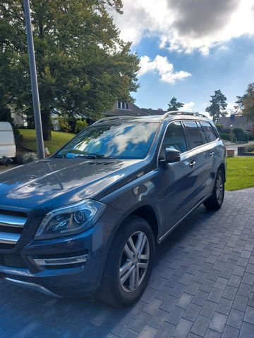 Mercedes-Benz GL 350 BlueTEC 4MATIC -