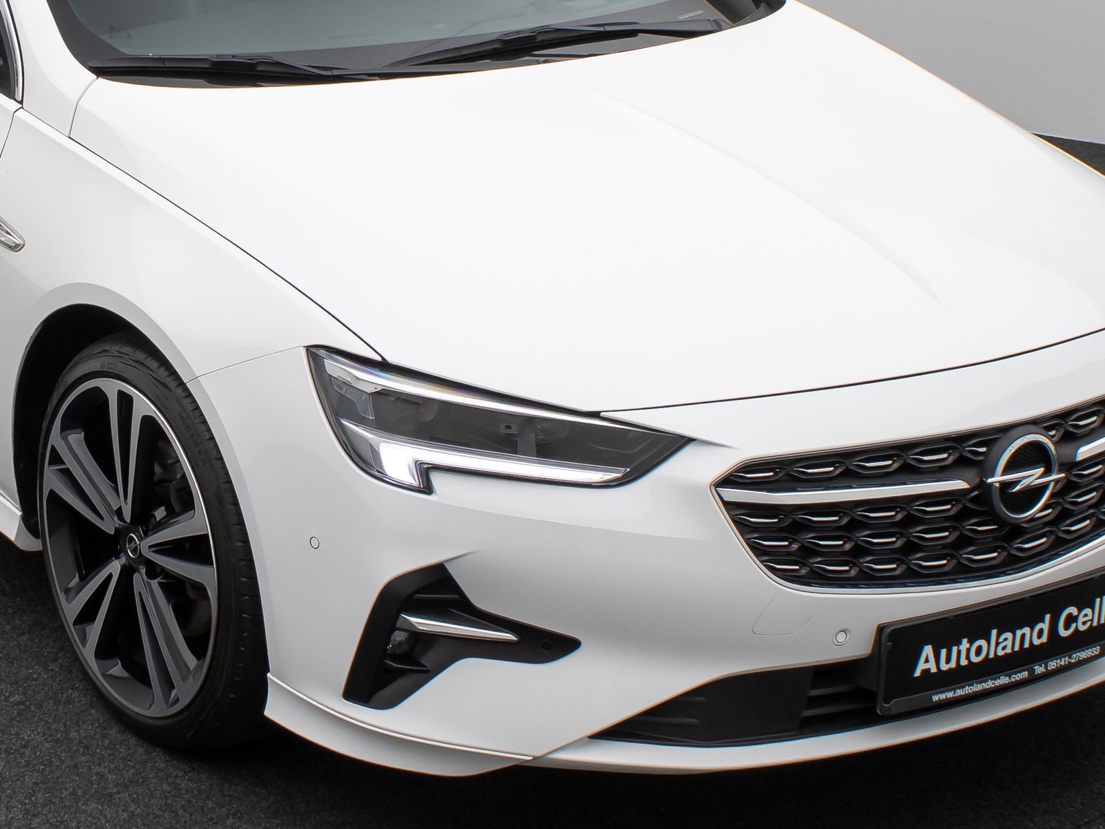 Fahrzeugabbildung Opel Insignia B Sports Tourer GS Line Plus 4x4 Kamera