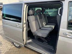 Fahrzeugabbildung Volkswagen T5 Caravelle Comfortline Tempom. Navi Ahk Klima