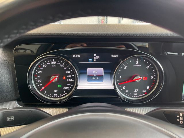 Mercedes-Benz E 350d *LED*KAMERA*NAVI*PDC*BURMESTER*CARPLAY*