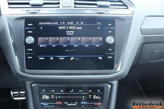 Tiguan R-Line eHybrid Black-Style AHK Kamera