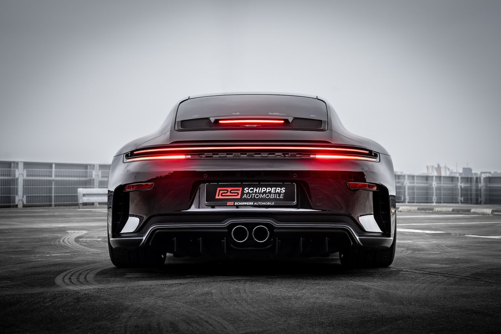 Fahrzeugabbildung Porsche 911 992 .2 GT3 Touring PCCB|CARBON|LIFT|PPF