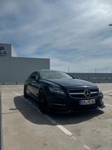 Mercedes-Benz CLS 500 CLS63 AMG - Mercedes-Benz CLS 63 AMG: Limousine