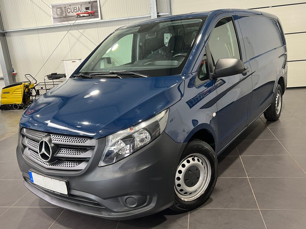Image of Mercedes-Benz Vito