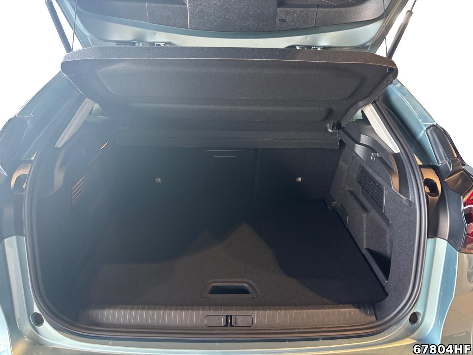 Fahrzeugabbildung Citroën C4 Shine +NAVI+SHZ+HEADUP+180KAMERA+CARPLAY+