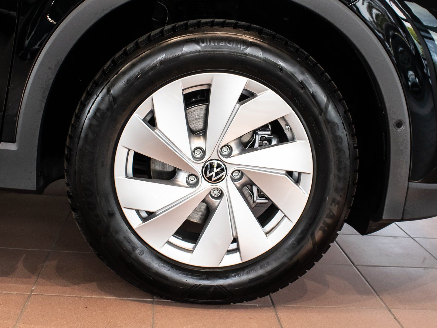Volkswagen Tiguan Elegance 1.5 l eTSI OPF DSG 360 ACC AUT foto 5