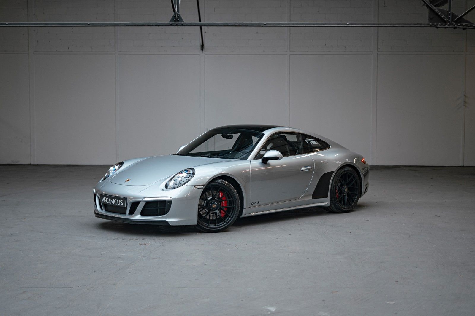PORSCHE 991.2 Carrera 4 GTS *Carbone / Manual*