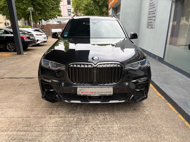 Fahrzeugabbildung BMW X7 M50 d