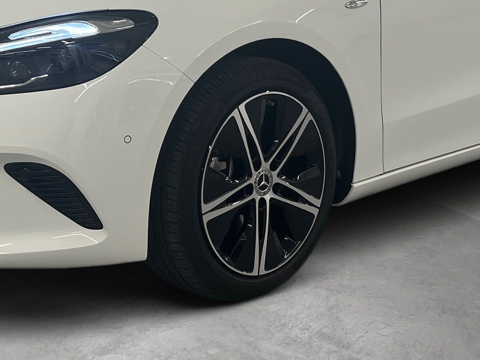 Fahrzeugabbildung Mercedes-Benz B 250 e Progressive*Distro*360*MuBeam*11kW*Night