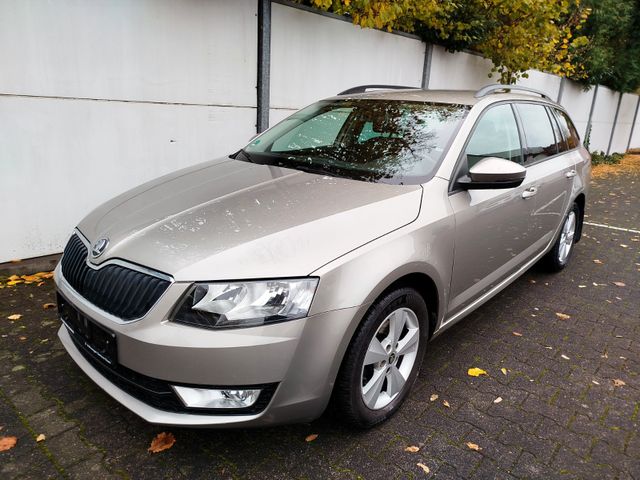 Skoda Octavia Combi Elegance DSG PDC ALU