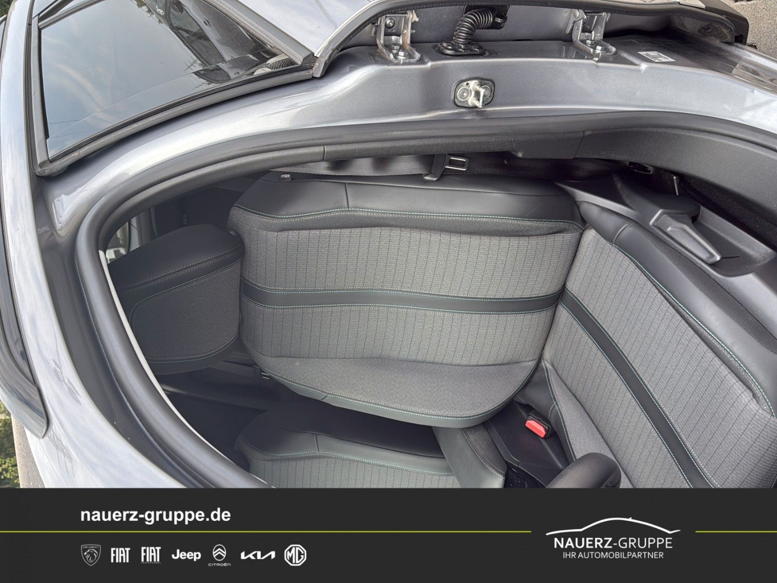 Fahrzeugabbildung Peugeot 2008 e- Allure