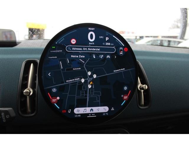 MINI Countryman E Elektro Favoured Trim Navi HeadUp P