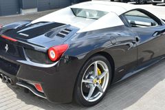 Fahrzeugabbildung Ferrari 458 Italia Spider*Lift*Cam*AFS*MIETKAUF