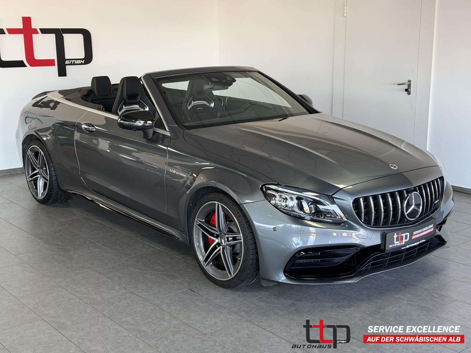 MERCEDES-BENZ C 63 S AMG Cabrio GARANTIE Sitze Performance