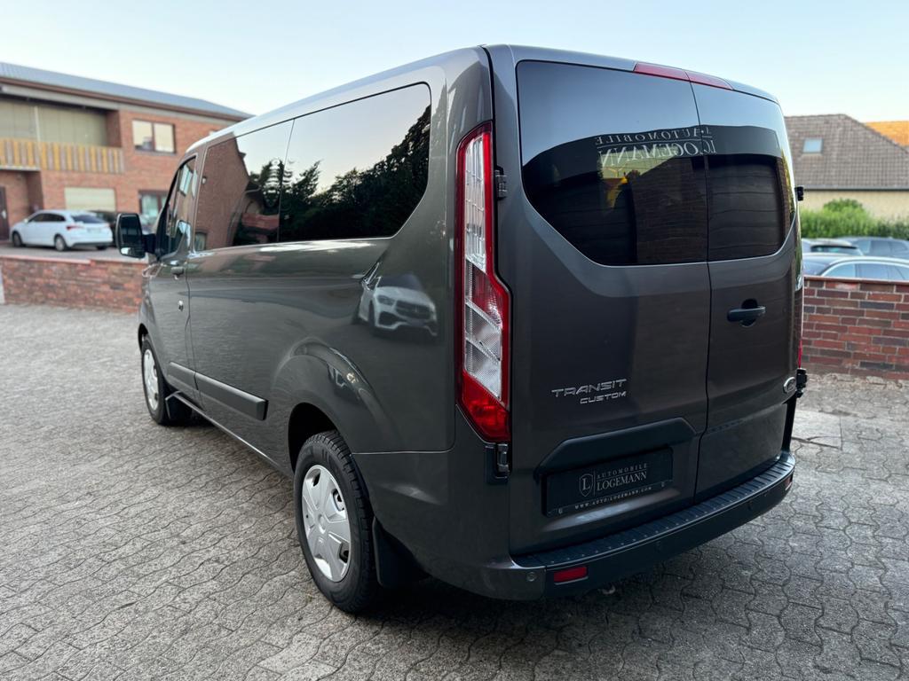 Ford Tourneo Custom