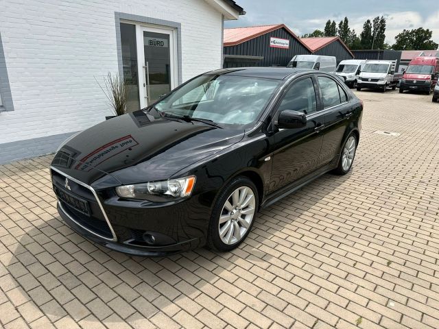 Mitsubishi Lancer Sportback Intense/1.Hand/PDC/AHK/Klima