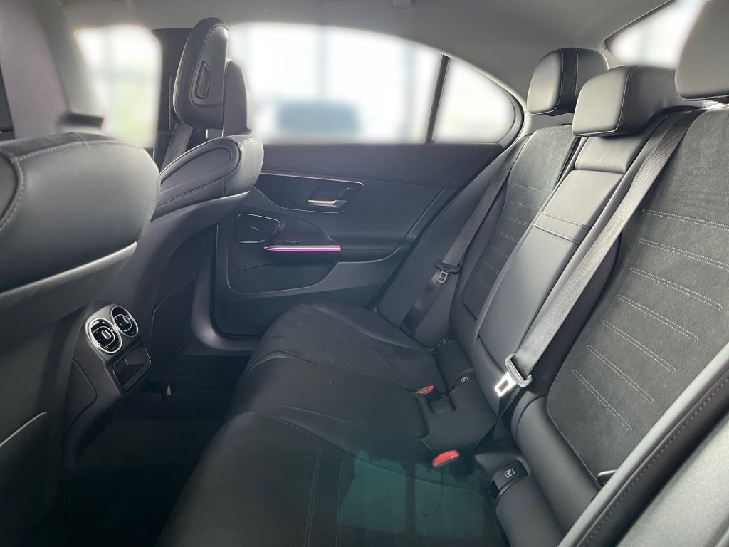 Fahrzeugabbildung Mercedes-Benz C 180 +EDITION-AMG+AHK+360GRAD+DIGITAL+KEYLESS++