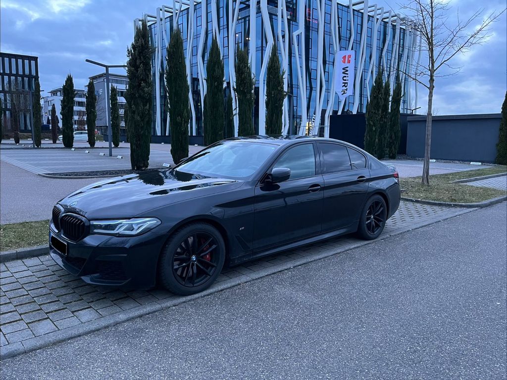 BMW M550