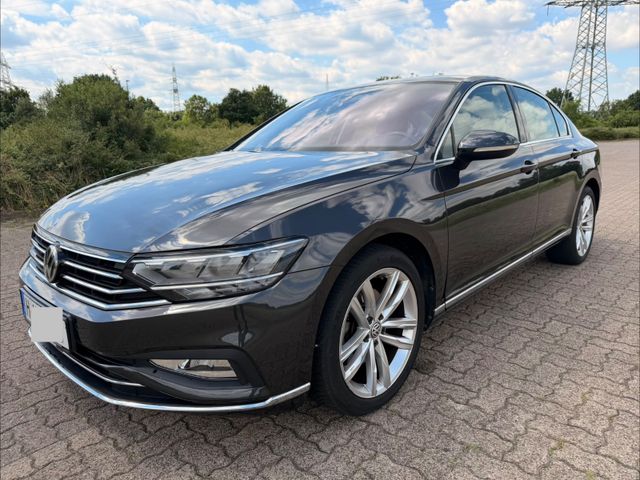 VW Passat 1.5 TSI OPF DSG Elegance Elegance