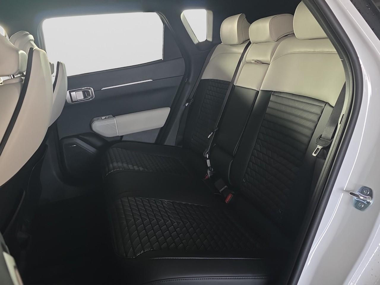 Kia EV4 81 FWD GTL Klima Navi Leder Sitzheizung