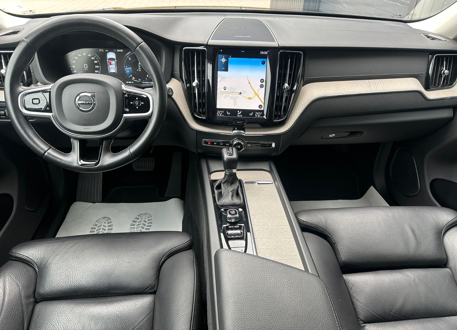 Volvo XC 60 Inscription 2WD*SHZ*Navi*Vollleder*LED*