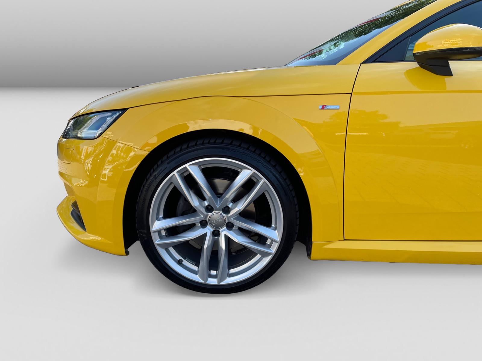 Audi TT Roadster 2.0 TFSI quattro S tronic S line Mat