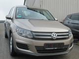 Volkswagen Tiguan Trend & Fun BMT- KLIMA-SHZ-PDC-AHK-2.HAND - Volkswagen Tiguan mit Benzin-Antrieb: Limousine