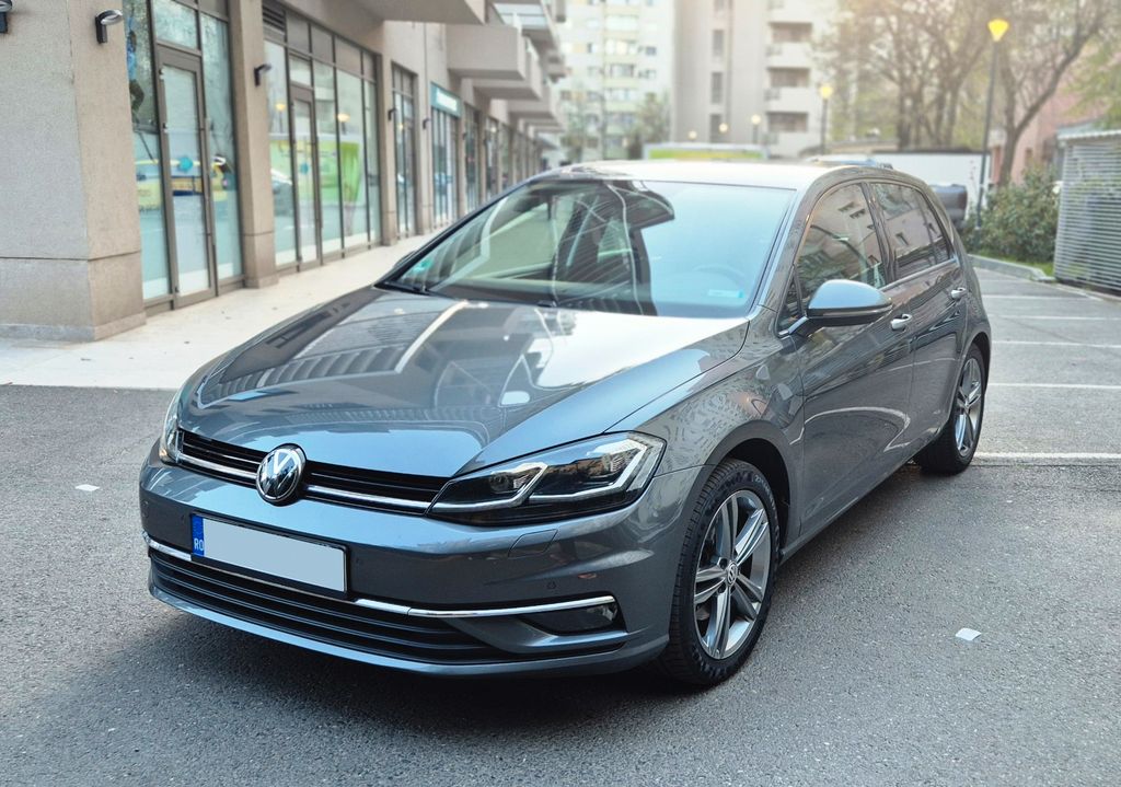 Image of Volkswagen Golf