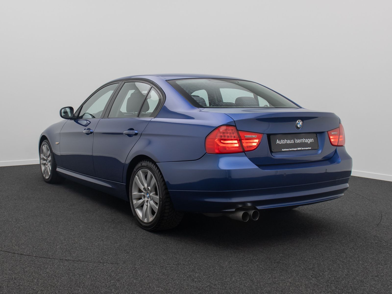 Fahrzeugabbildung BMW 318i Tempomat XenonPDC Komfort Sportsitz 17"WR