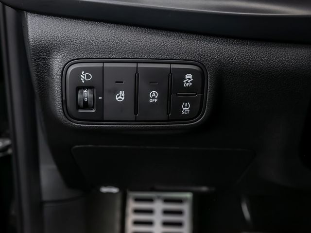 Hyundai Bayon 1.0 Trend 2WD Kamera Navi Sitzhzg. LED