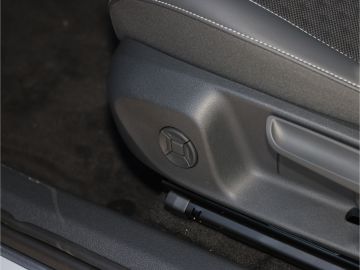 Volkswagen T-Roc R-Line 1.5 TSI DSG Black-Style AHK Pano