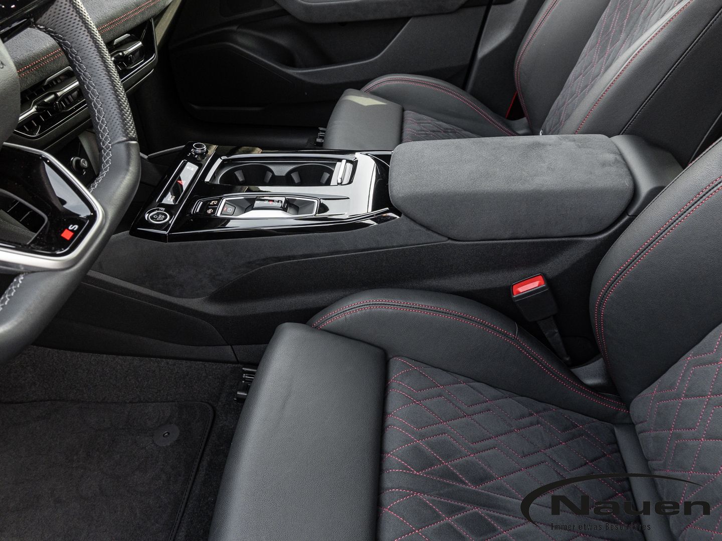 Audi Q6 e-tron - Bild 20