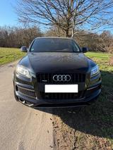 Audi Q7 4.2 TDI quattro tiptronic - - Audi Q7 aus 2012 mit Diesel-Antrieb