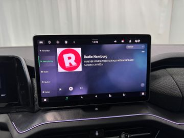 Skoda Kodiaq 1.5 TSI  Selection AHK*Panodach*Matrix