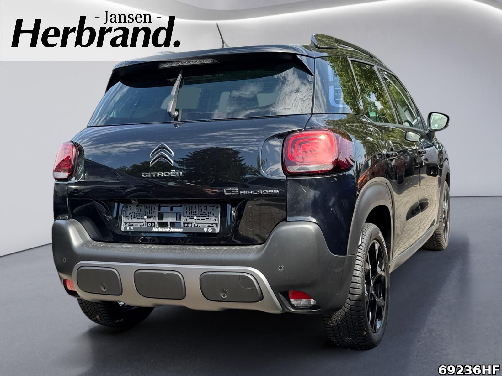 Fahrzeugabbildung Citroën C3 Aircross PureTech 130 S&S EAT6 MAX