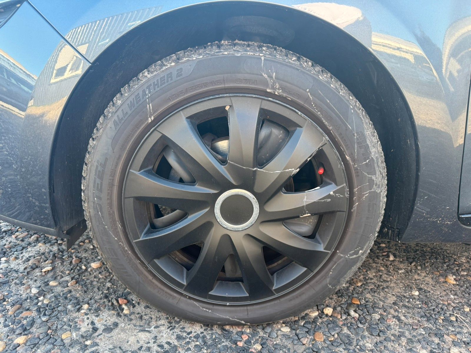 Fahrzeugabbildung Renault Clio IV Limited