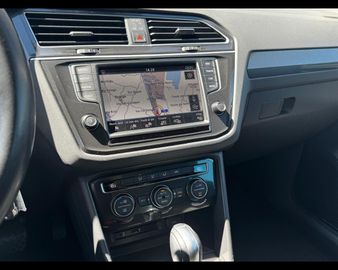Volkswagen Tiguan - 8