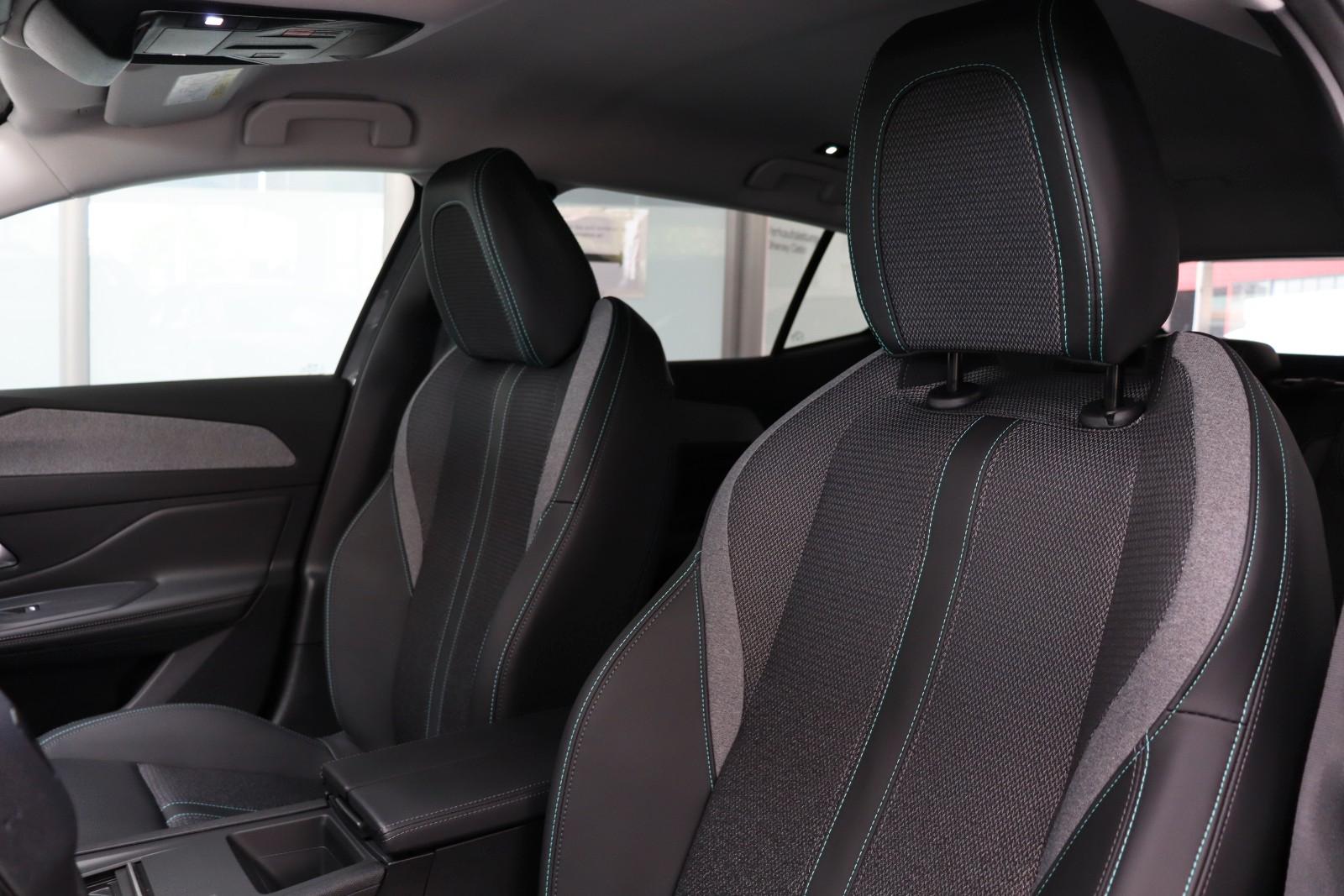 Peugeot 408 Allure 1.2 Hybrid 19" Navi 360° SHZ SOFORT, миниатюра 13