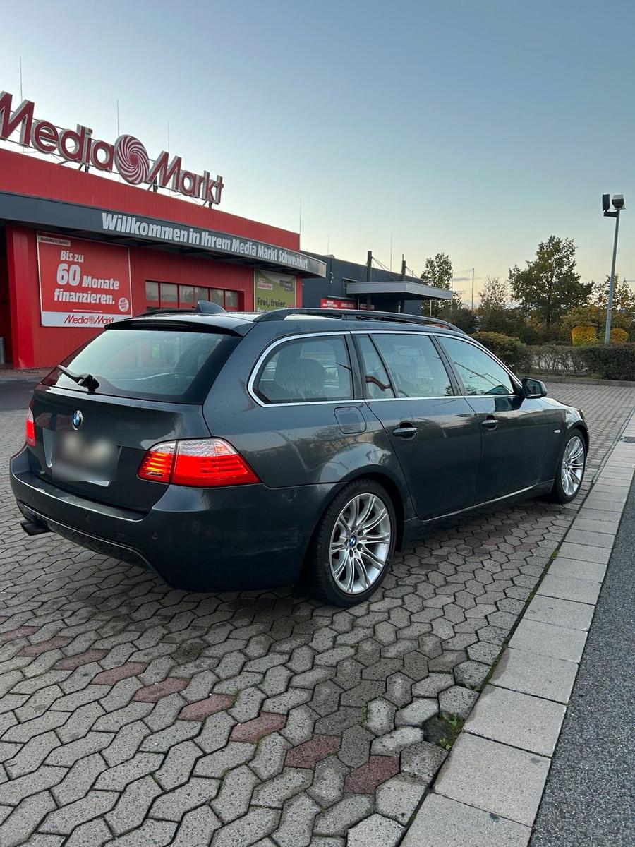 BMW 530 2009 — engine 235 HP (173kW)
