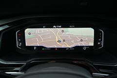 VW Polo VI 1.0 TSI Comfortline WLAN DS7G NAVI 1.Hd