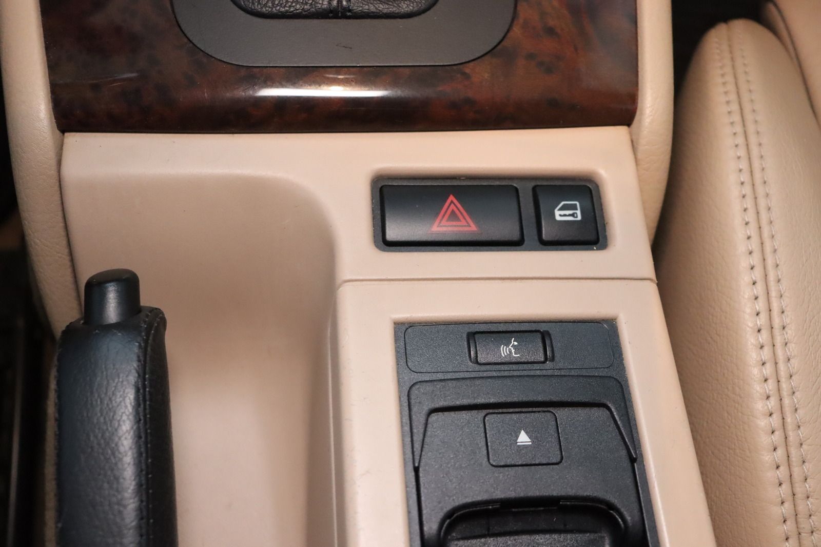 Fahrzeugabbildung BMW 325 Ci * Navi * Xenon * Memory * Leder