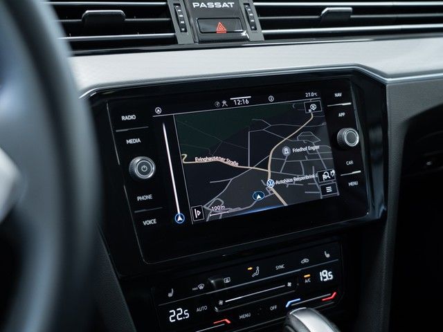 Passat Variant Business TSI DSG AHK Soundsystem